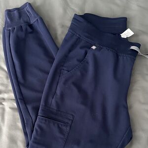 Figs Women’s Navy Zamora Jogger Scrub Pants